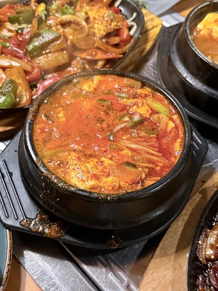 KIM CHI JJIGAE